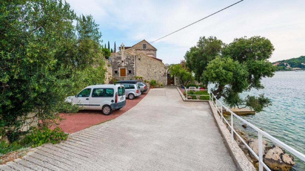 Villa Gverovic Štikovica Rum bild